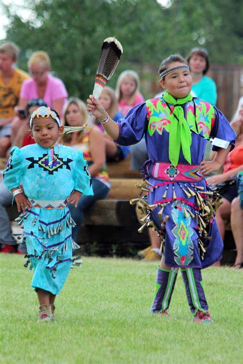 The Ojibwe&39; People Anishinaabe - History, Culture and Affiliations. . Anishinaabe people